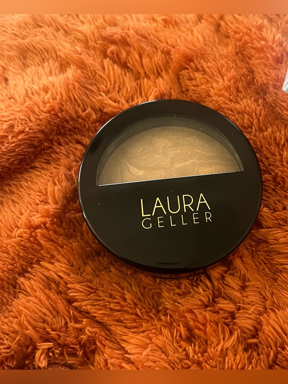 NIB Laura Geller Baked Balance-N-Brighten Color Correcting Foundation